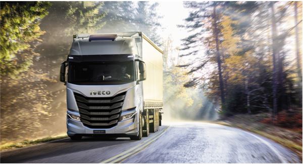 IVECO TOPCARE IL NOSTRO LAVORO È SEMPLIFICARE IL TUO.