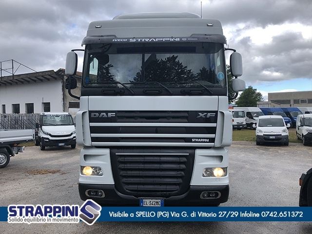 DAF XF105 460 TRATTORE